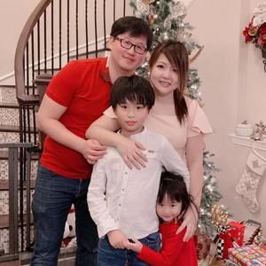 Meet your Posher, Dennis